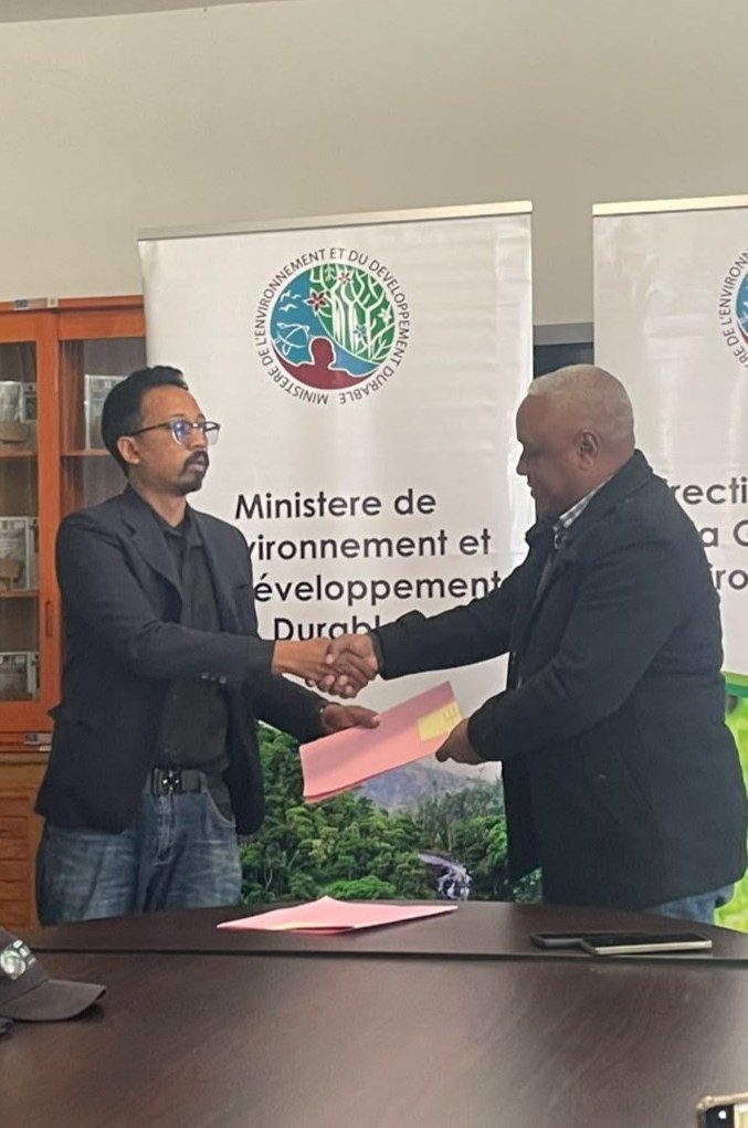 Ceremony handing over management of Manjakatompo Ankaratra to Natiora