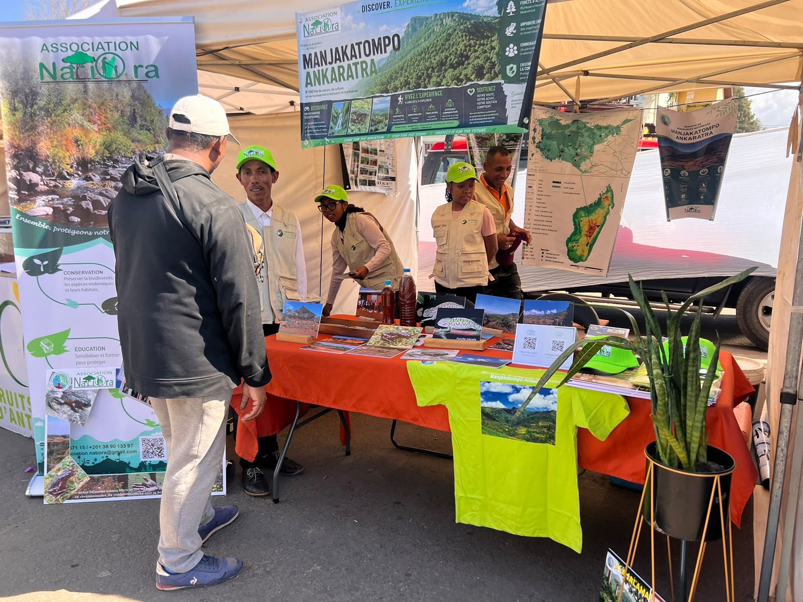 Natiora's booth at the Vakinankaratra regional fair